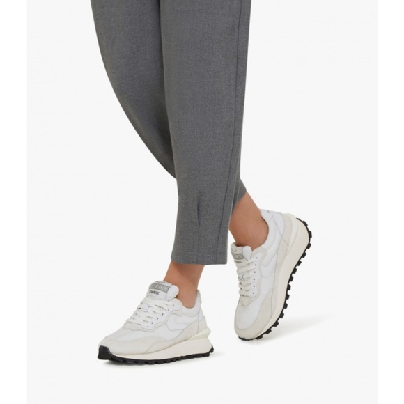 NWT VOILE BLANCHE QWARK HYPE WOMAN Suede And Technical Fabric Sneakers in White - Picture 4 of 16
